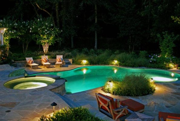 Đèn sân vườn chống nước ánh sáng xanh